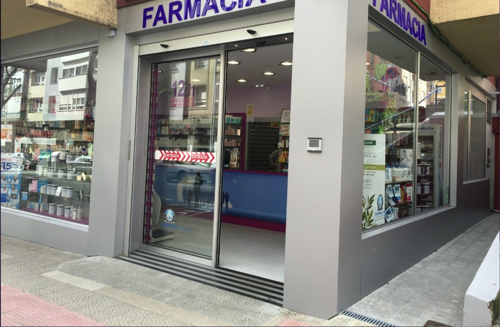 Puertas automaticas para comercios farmacias Cantabria CEMATIC